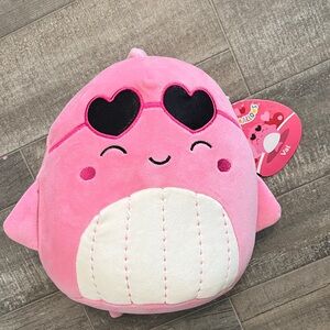Squishmallows Pink Heart-Eyed Plush